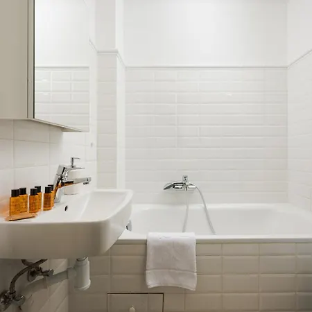 Krucza Centre By Bookinghost דירה